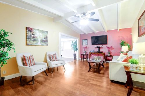 1574 Karl St, San Jose, CA 95122-1642