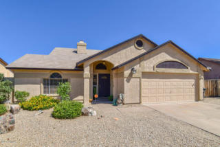 4826 Princess Dr, Mesa, AZ 85205-4218