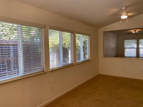 5311 Hadley Ct, Riverbank CA  95367-9470 exterior