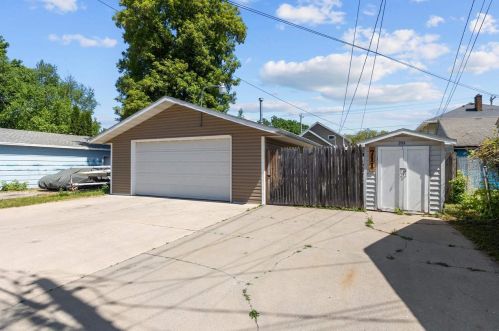 711 Mather St, Green Bay WI  54303-3558 exterior