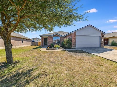 306 Luna Vista Dr, Monadale, TX 78634-4518