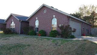 1633 Hazeltine Dr, Fayetteville, AR 72704-6163