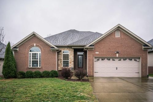 1624 Overlook Cir, Shelbyville, KY 40065-8461