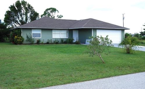 1414 21st St, Cape Coral, FL 33990-4600