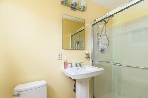 52 Timberline Dr, Poughkeepsie NY  12603-5546 exterior