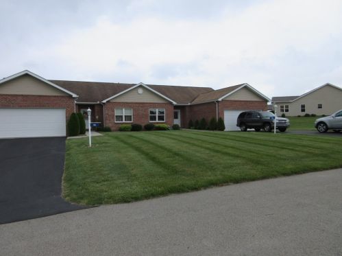44 Quail Ln, New Wilmington, PA 16142-2034