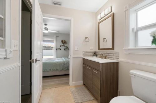 2505 20th Ave, Cape Coral FL  33904-3226 exterior