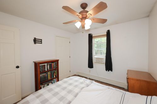 100 Mount Delight Rd, Deerfield NH  03037-1318 exterior