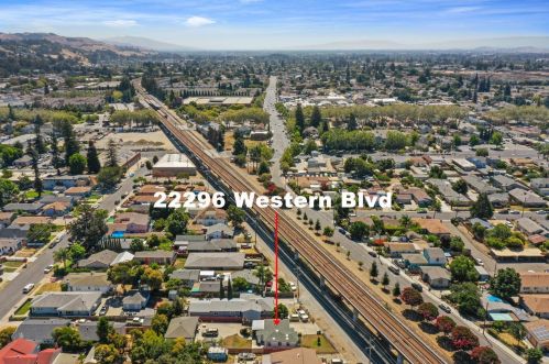 22296 Western Blvd, Hayward, CA 94541-3840