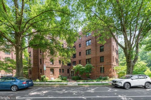 3024 Tilden St, Washington, DC 20008-3074