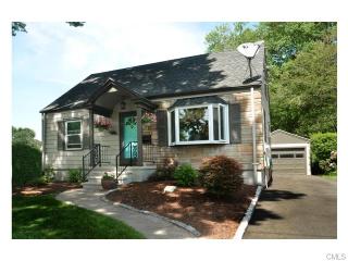 104 Andrew St, Stratford, CT 06614-3827