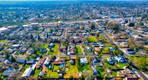 9665 Kent St, Elk Grove CA  95624-2432 exterior