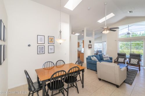 2631 Autumn Creek Cir, Kissimmee FL  34747-2236 exterior