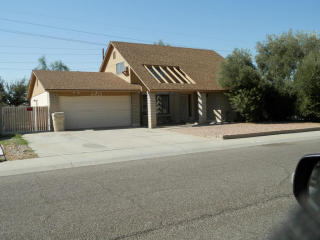 6415 Caron St, Glendale, AZ 85302-4008