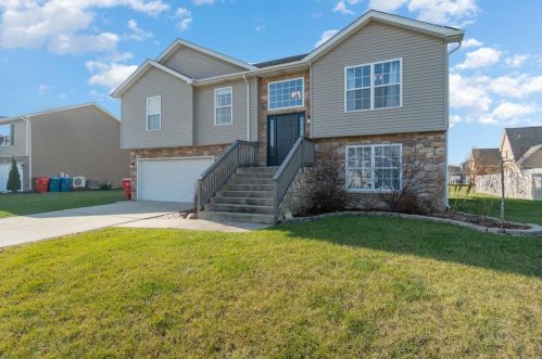 14926 Ivy St, Cedar Lake, IN 46303-7214