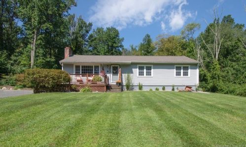 9 Thayer Rd, Higganum, CT 06441-4023