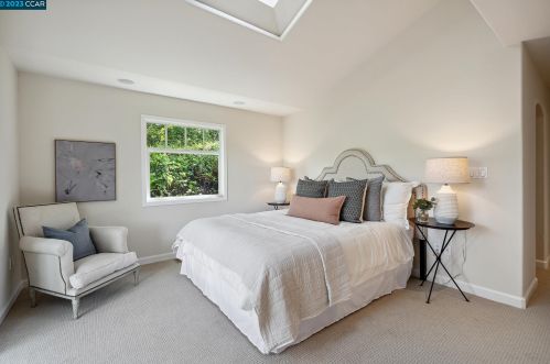 8 Fern Way, Orinda CA  94563-3810 exterior