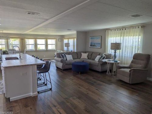 46 Le Mans Dr, Naples FL 34112-9127 exterior