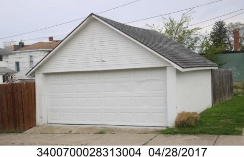 1112 Selma Rd, Springfield, OH 45505-3264