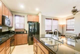 2714 Blakely Ln, Fairfield, CA 94533-6646