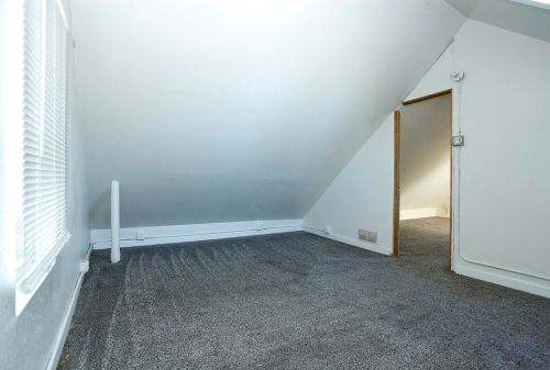 606 Locust St, Milwaukee WI 53212-2545 exterior