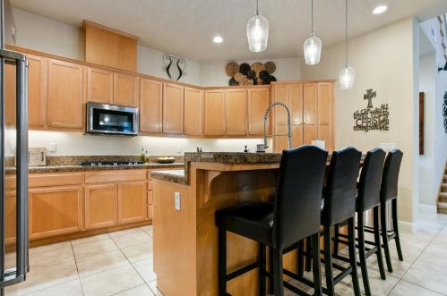 1219 Ruess Rd, Ripon CA  95366-9425 exterior