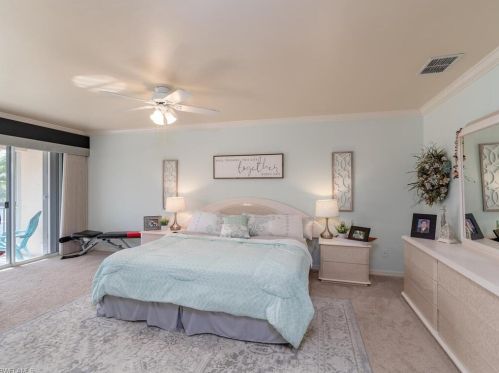 140 Eveningstar Cay, Naples FL  34114-9611 exterior