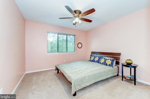 352 Winding Way, Norristown PA  19406-2633 exterior