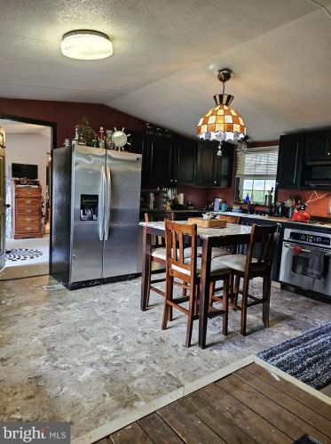 506 Cedar Ln, Smithville PA  17560-9704 exterior