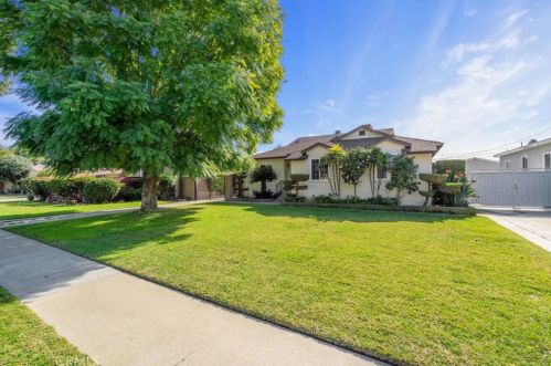 9214 Belmont St, Bellflower, CA 90706-5604
