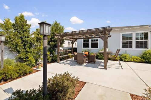 4735 172 St, Lawndale CA  90260-3412 exterior