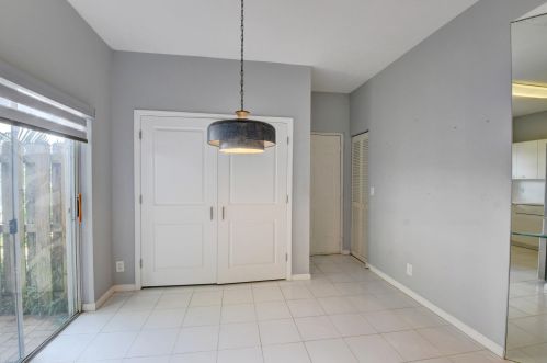 11674 Briarwood Cir, Boynton Beach, FL 33437-1909