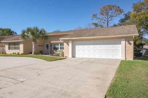 8515 Sun Flower Ln, Port Richey, FL 34667-2544