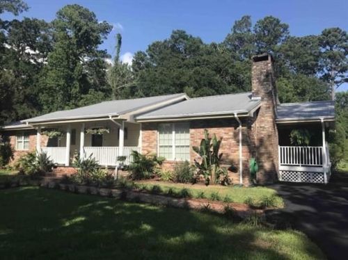 1103 Wilkinson St, Mandeville LA  70448-5639 exterior