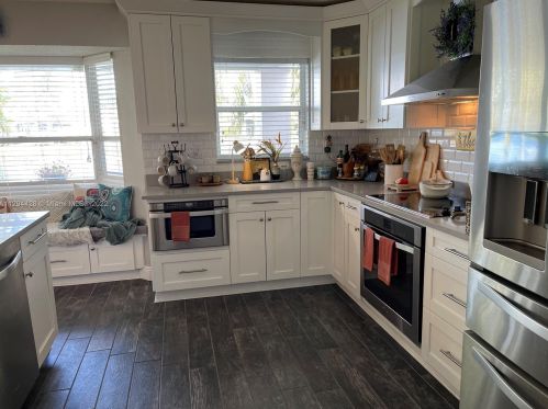 2031 180th Way, Hollywood FL  33029-3001 exterior