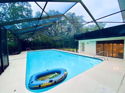 18314 Treehaven Dr, Port Richey, FL 34667-6391