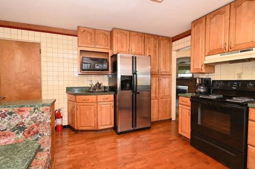 4356 Brownsville Rd, Pittsburgh, PA 15236-1906