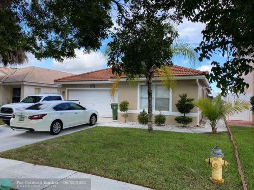 1888 208th Way, Hollywood, FL 33029-2327