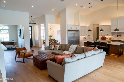 8517 Highland Ave, Scottsdale AZ  85251-1822 exterior