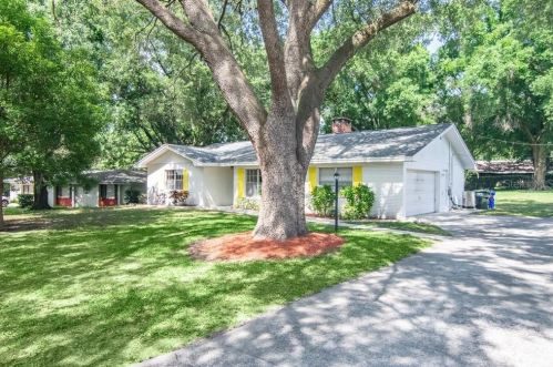 1232 Heidi Ln, Lakeland, FL 33813-2318