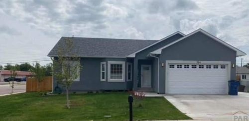 704 Avocado St, Pueblo, CO 81005-1519
