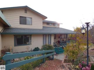 17417 Carlozzi Dr, Soulsbyville, CA 95372-9710