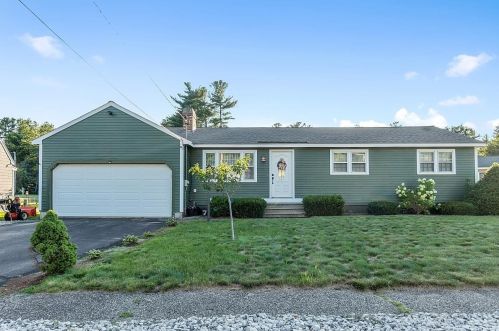 13 Bolic St, Nashua, NH 03062-3234