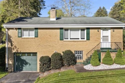 300 Thompsonville Rd, Canonsburg, PA 15317-3336