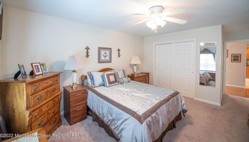 21 Oakmont Rd, Lakewood NJ  08701-5764 exterior