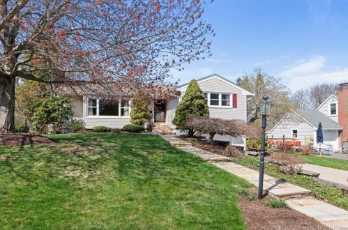 74 Ferguson Rd, Manchester, CT 06040-4533