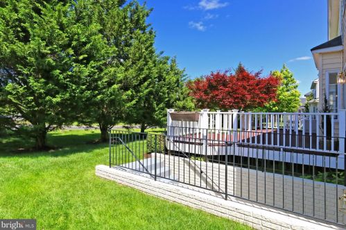 14286 Chalfont Dr, Haymarket VA  20169-2632 exterior