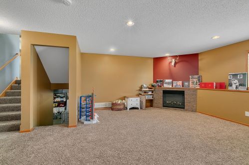 1517 Oriole Ave, Sartell MN  56377-4405 exterior