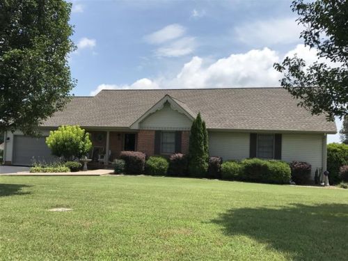 184 Bakersfield Dr, Golden Pond, KY 42211-8800