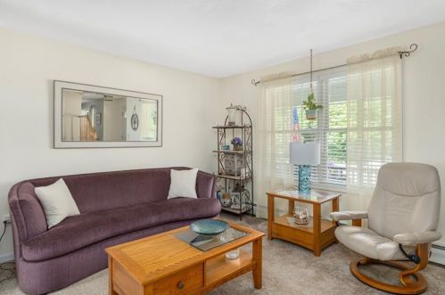 43 Ginger Trl, Coventry RI 02816-8262 exterior